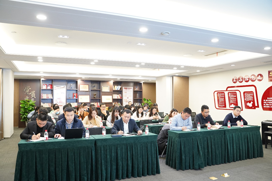学习十九届五中全会精神 ：公司党委副书记张端清到基层宣讲十九届五中全会精神